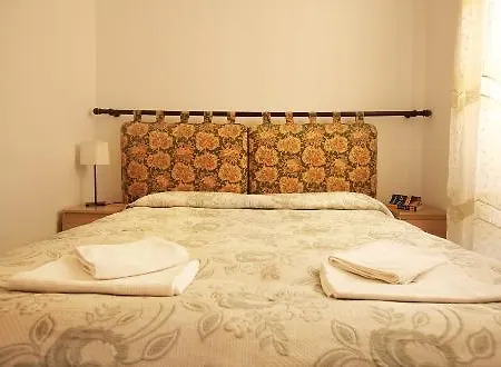 Colosseum Bed & Breakfast 2*